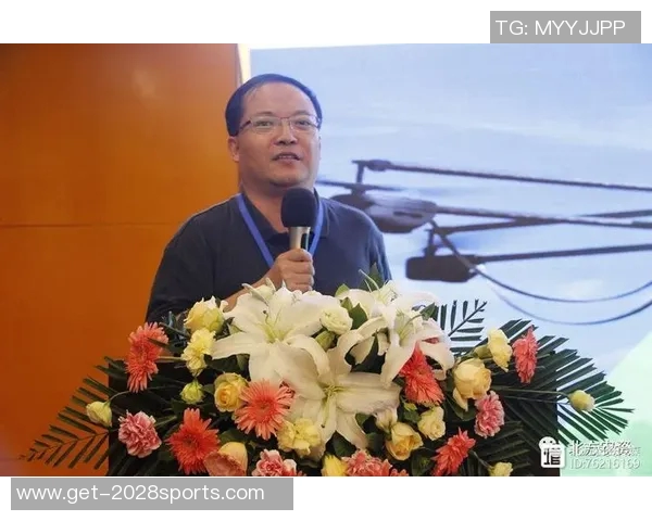 钟诚：在时代变革中探索创新之路与个人成长的故事